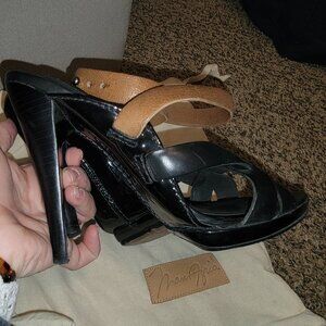 BCBG Max Appia High Heeled Ankle strap sandal 8.5